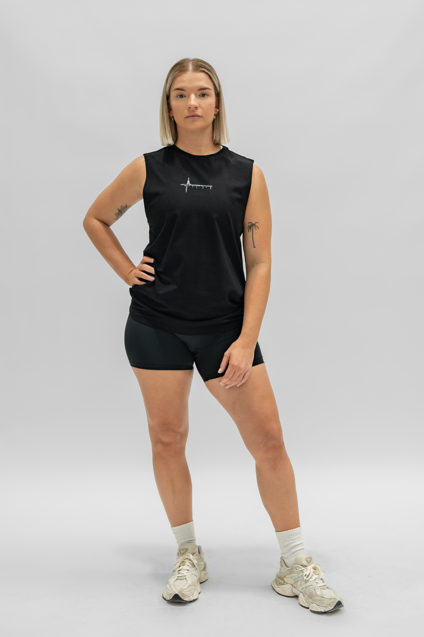 MUSCLE TEE || HEARTBEAT 2.0 - TURQUOISE